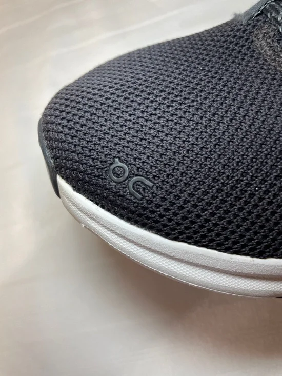 On Cloudeasy sneakers running shoes women’s size 7.5 - Picture 9 of 16